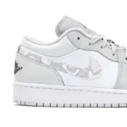 Air Jordan 1 Low SE "White Camo" - Image 3